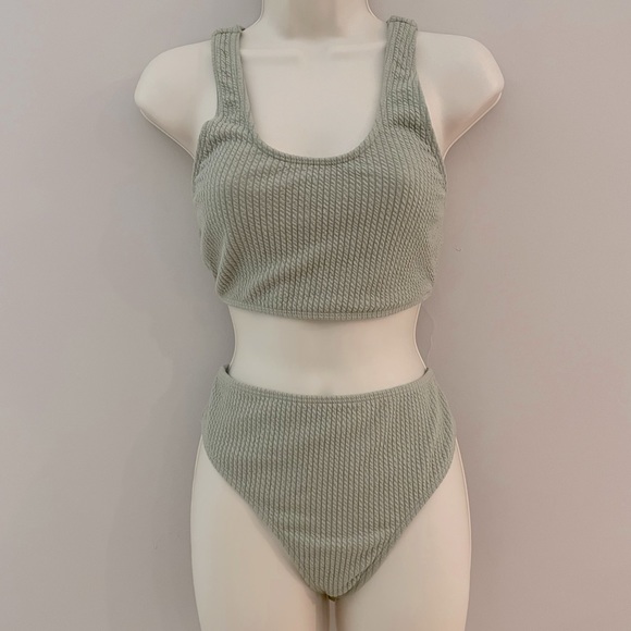 Woman’s SHEIN ribbed high waist bikini - Picture 1 of 5